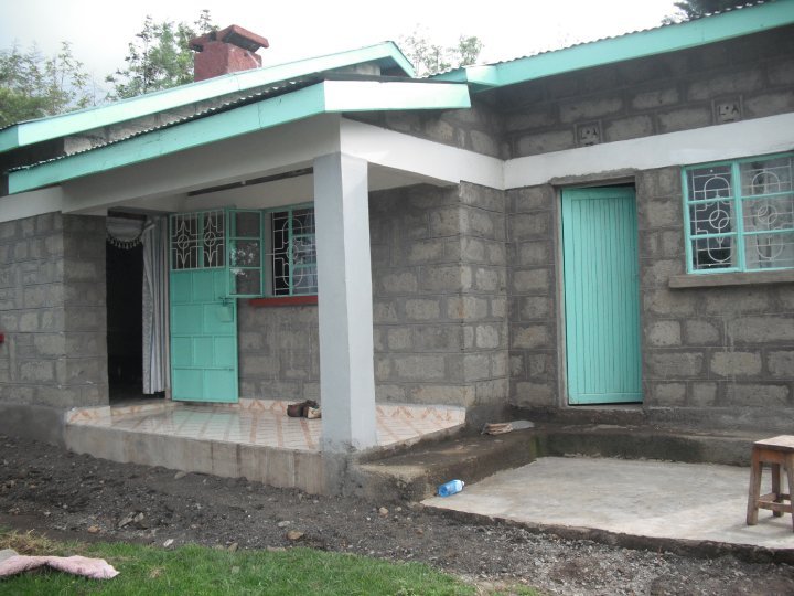 Front of building of school